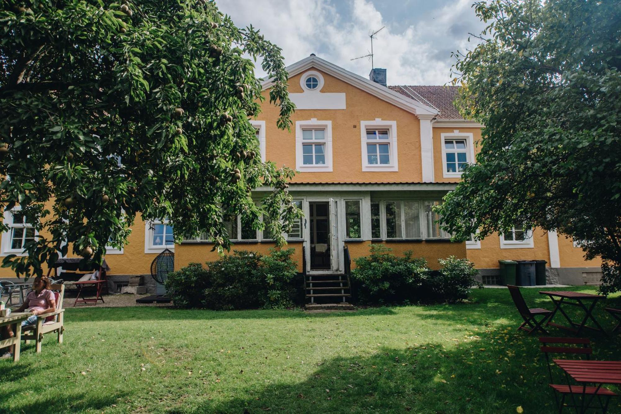 Mjaellbyhus Pensionat & Stugby Solvesborg Exterior photo